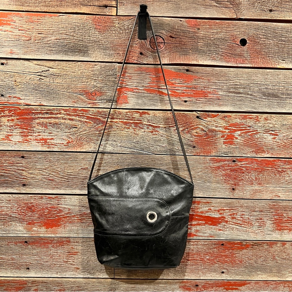 VINTAGE DURABUILT VANCOUVER SHOULDER BAG - LEATHER